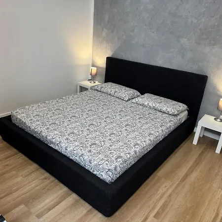 Apartament Marsaglia 1 *